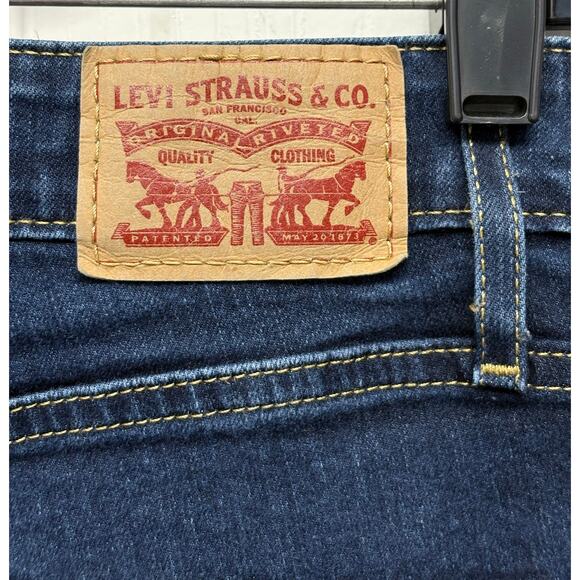 Levi's Jeans, 721 High Rise Skinny, Dark Wash, Women's Size 27 - Picture 6 of 8